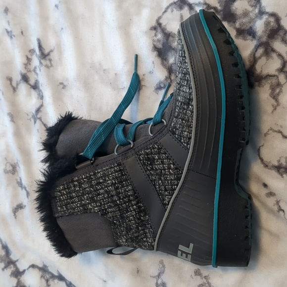 Women's Sorel Tivoli lace up boots - Picture 6 of 8